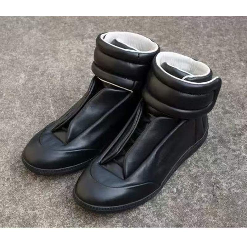 Women Futuristic Slip On High  - Leather Sneaker Care Kit 评论和价格